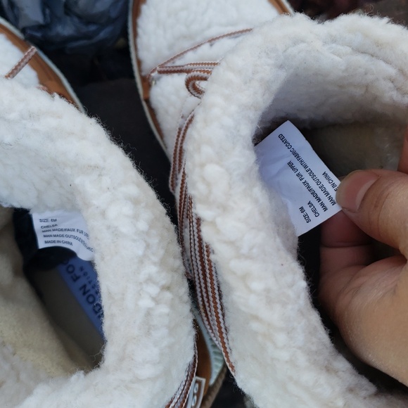 London Fog Womens Chelsea Faux Fur Platform Ankle Boots Size 6 Comfort Winter - Picture 13 of 16